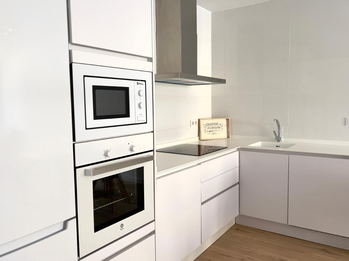 Housing Leon Ana Mogas Con Garaje Apartment Bagian luar foto